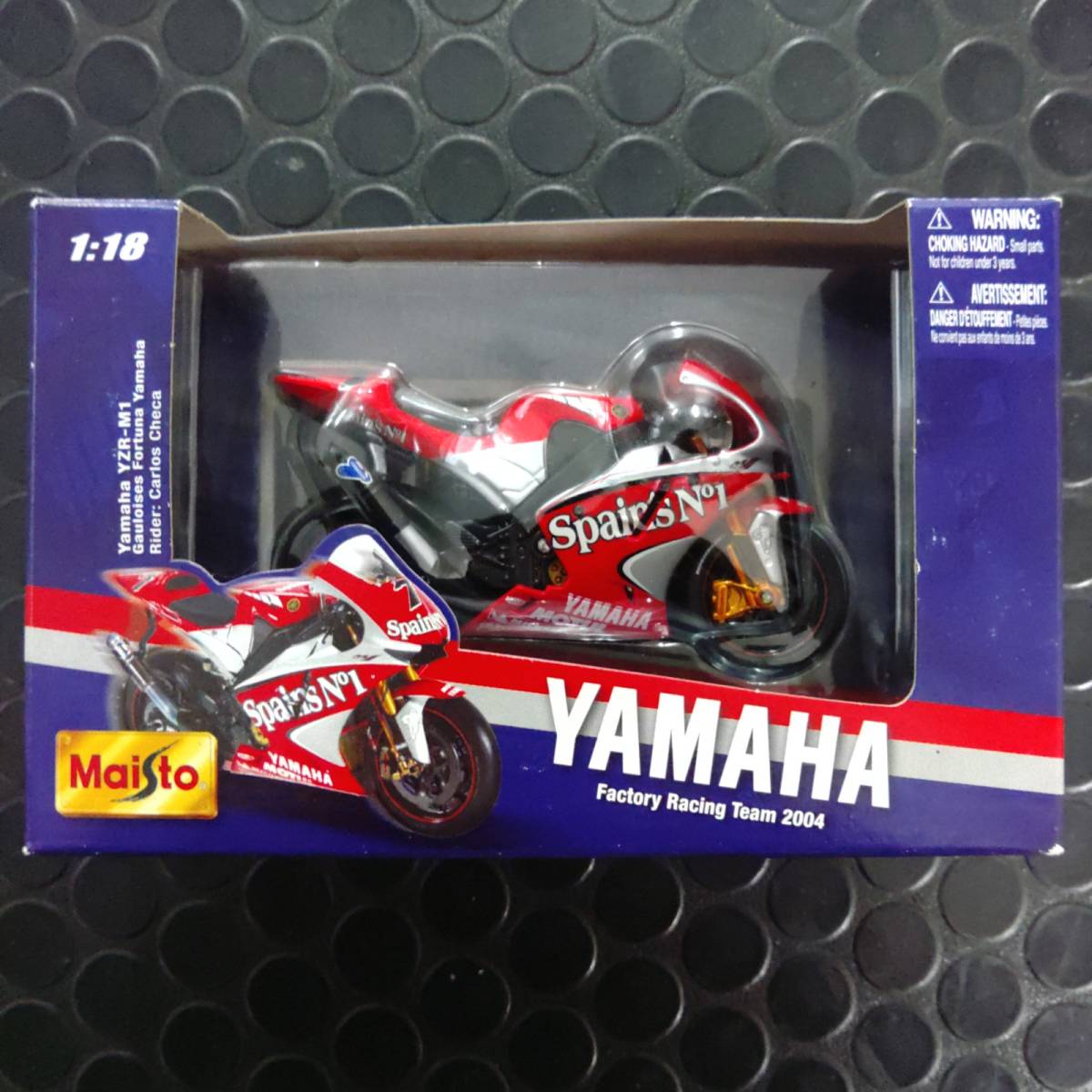 ヤマハ YZR－M1 OWP3 2004年 ＃7 カルロス・チェカ
