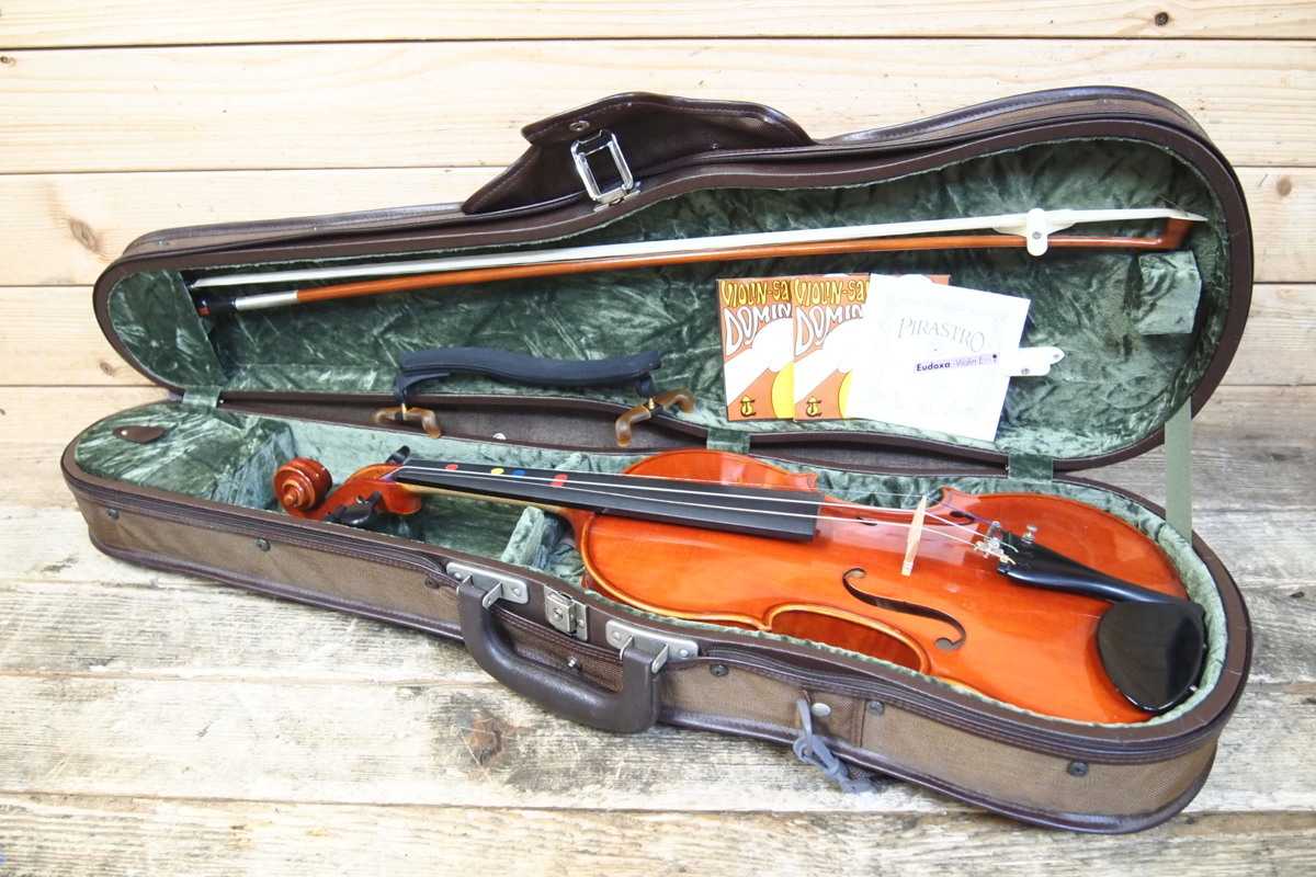 メーカー不明 ノーブランド バイオリン 4/4 ハードケース付き 現状品