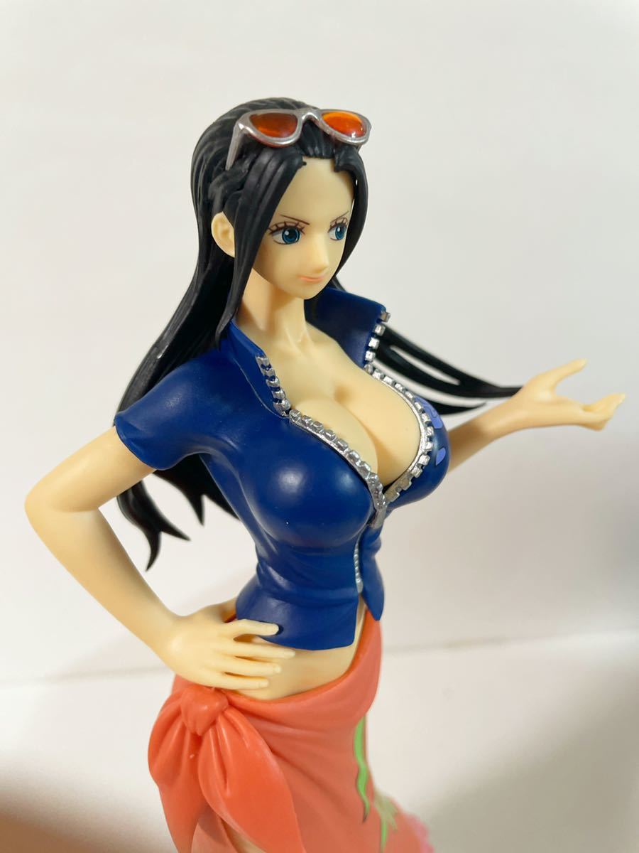 美品☆ワンピース フィギュア2種セット☆ナミ ＆ ロビン 