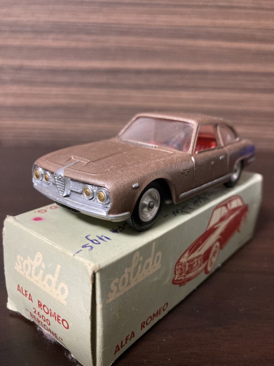 ミニカー ソリドsolido アルファロメオ 2600 当時物 ミニカー ソリド