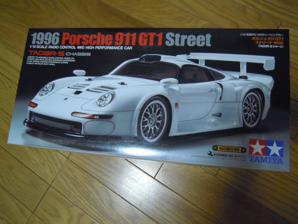タミヤポルシェ911 GT1 ストリート 1996 (TA03R-Sシャーシ