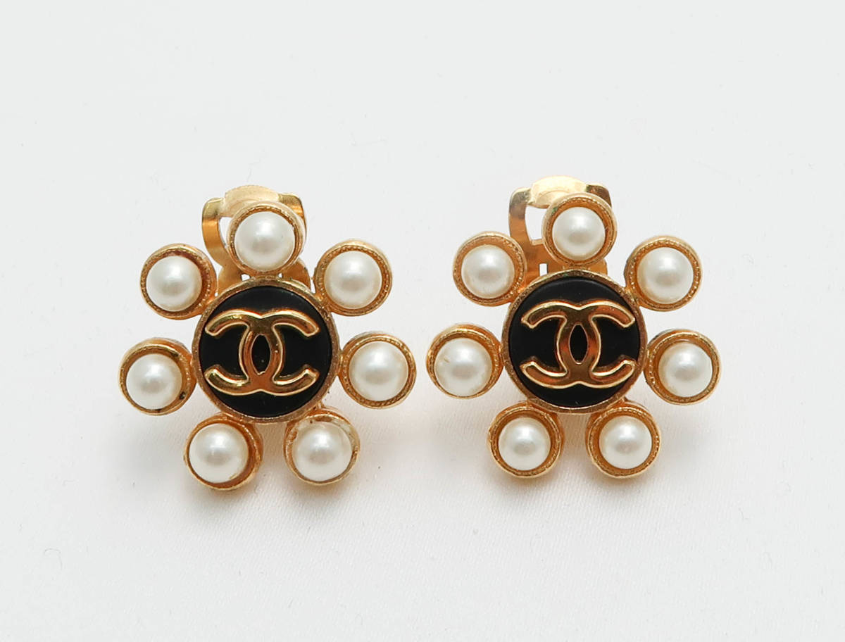 Chanel シャネル cocoココマーク フラワー フェイクパール イヤリング