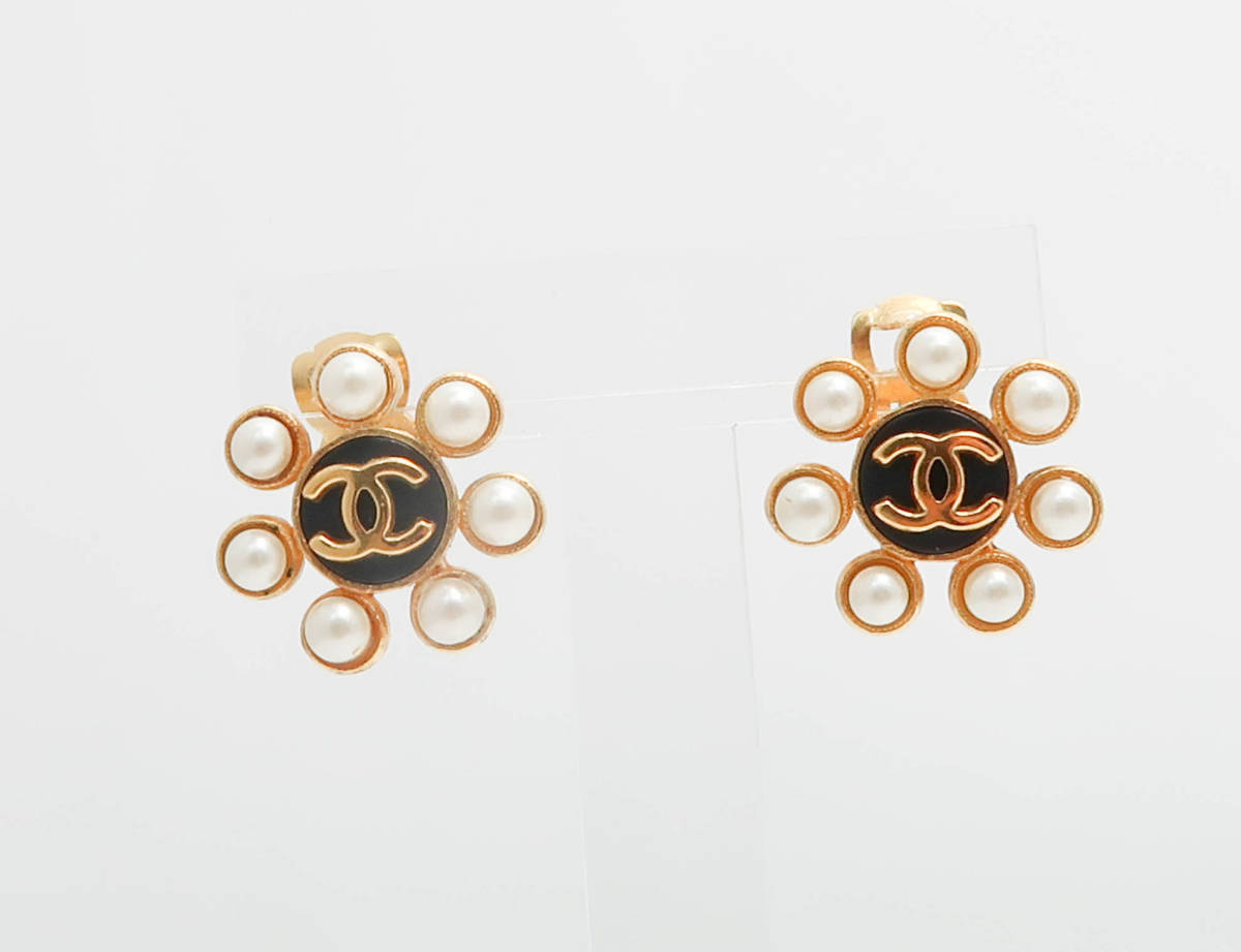 Chanel シャネル cocoココマーク フラワー フェイクパール イヤリング