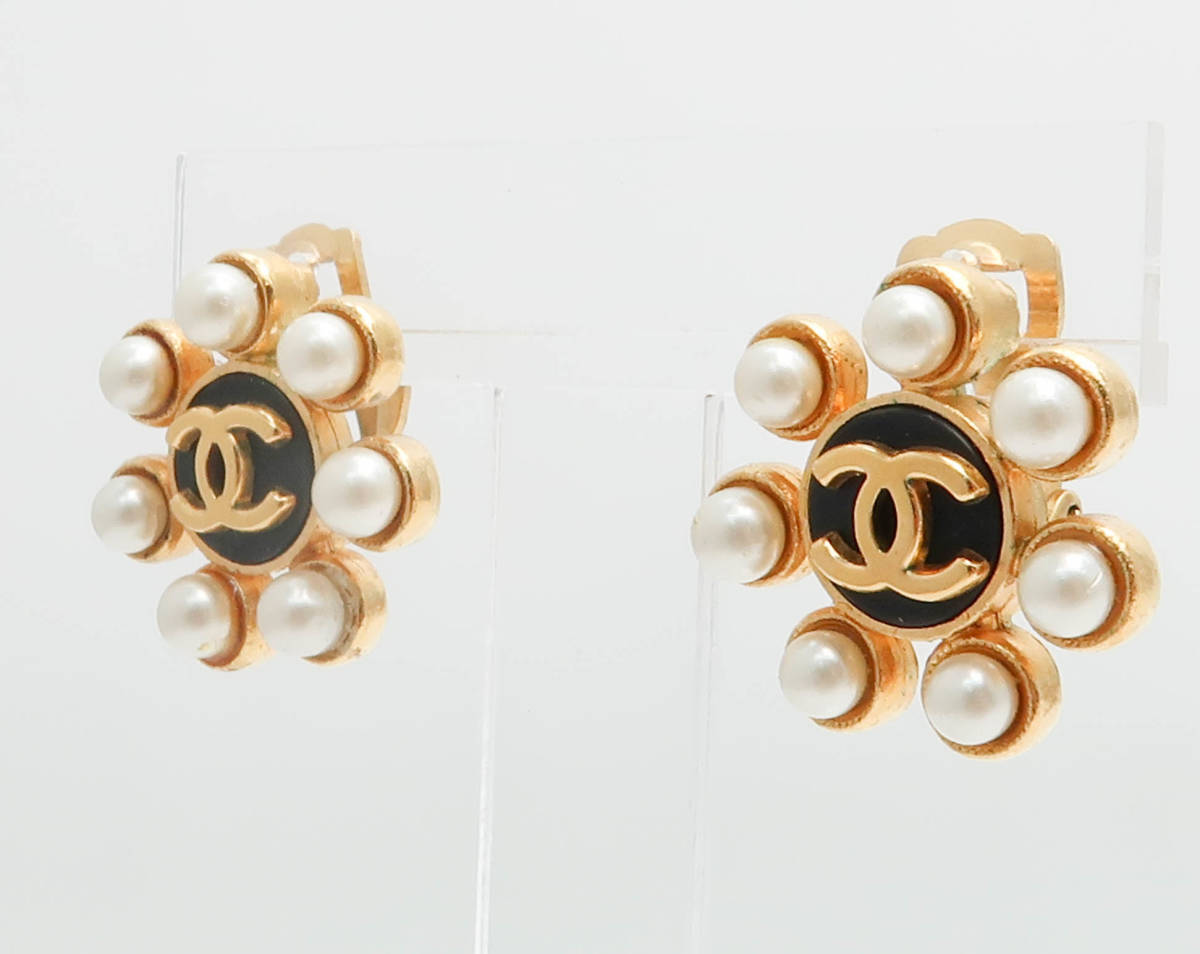 Chanel シャネル cocoココマーク フラワー フェイクパール イヤリング