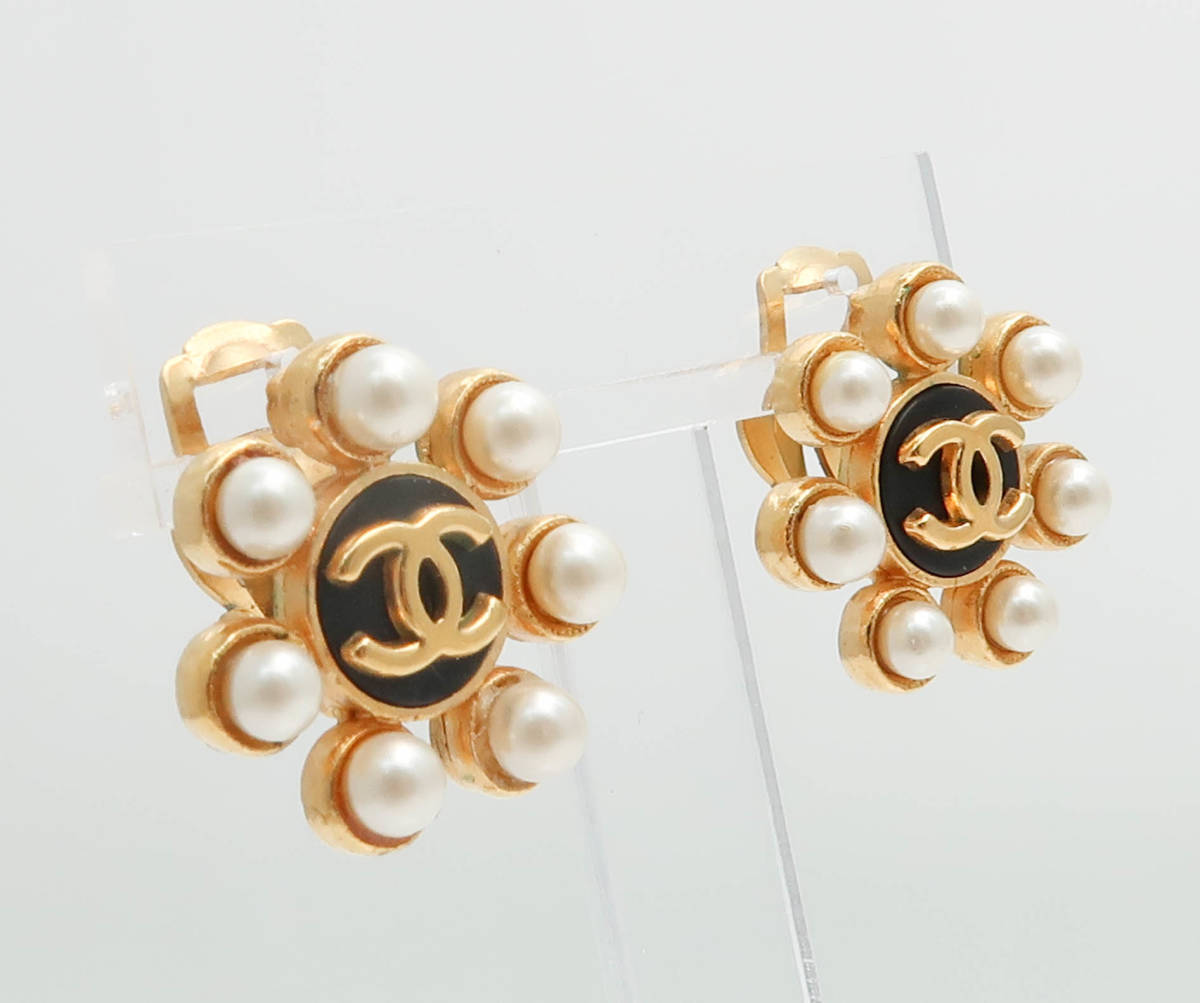 Chanel シャネル cocoココマーク フラワー フェイクパール イヤリング