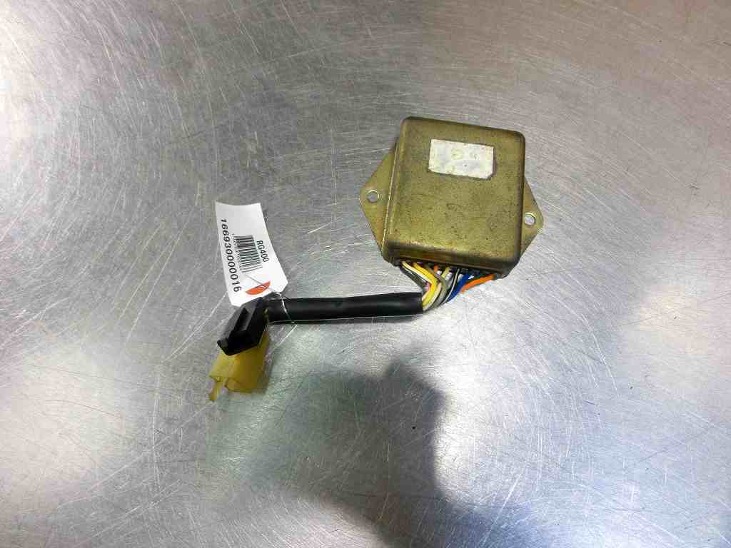 RG400γ SAEC排気バルブコントローラー、CDI、ECU☆HK31A、RG400ガンマ