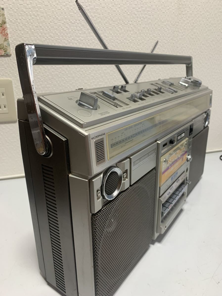 HITACHI 日立 パディスコ TRK-8290 ラジカセ ラジオ受信音出し 確認 ジャンク TRK-8290 ラジカセ HITACHI : 動作未確認 □送料無料□HITACHI