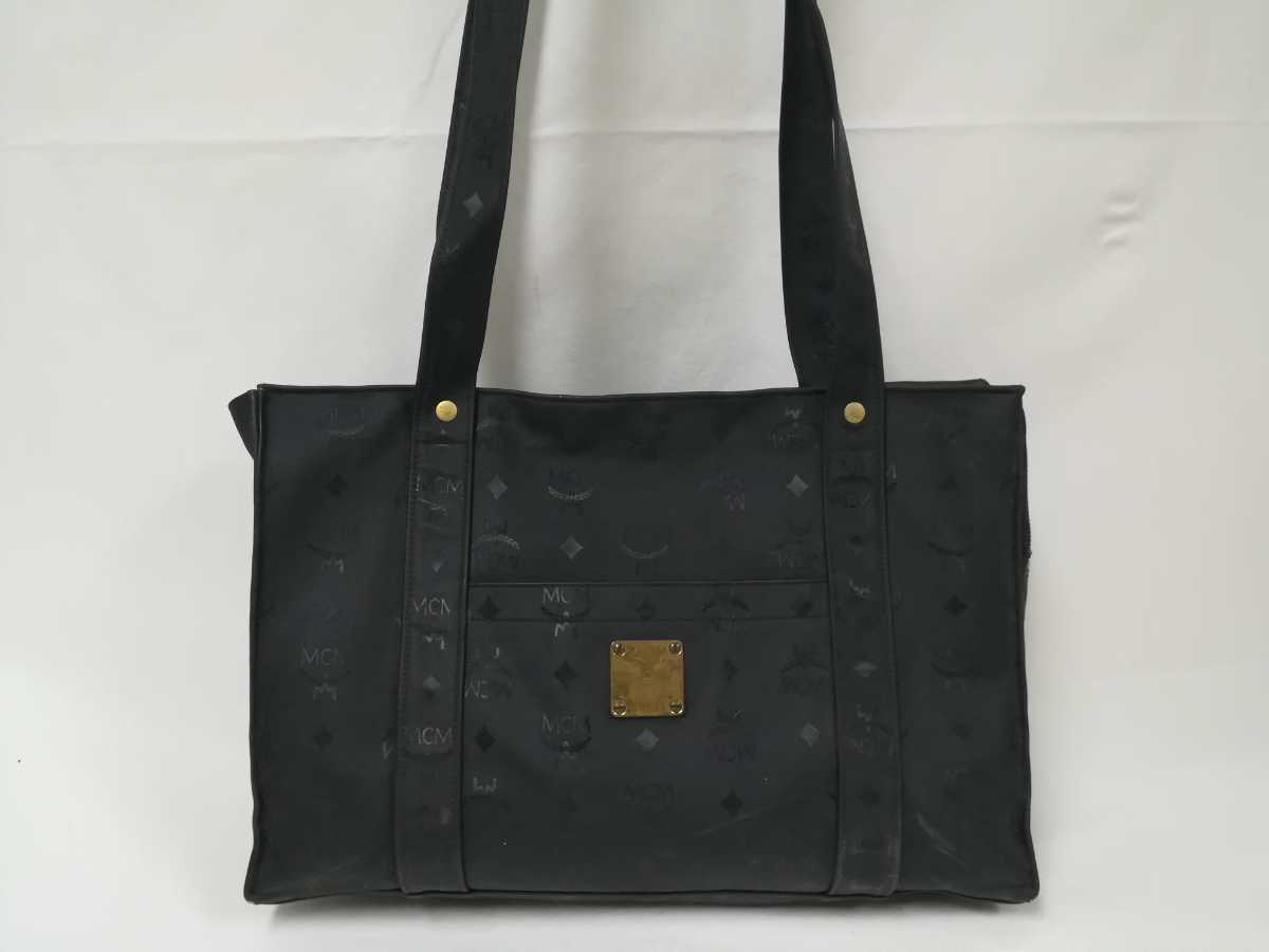 MCM ショルダーバッグ 総柄 MCM(エムシーエム) エムシーエム ブラック 