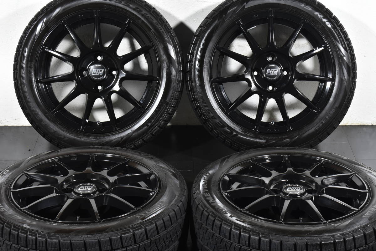 4本シトロエンC3にDS3純正ホイール付きヨコハマスタッドレス195/60R16