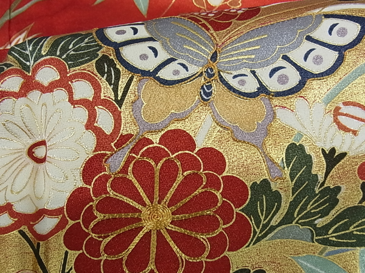 着物屋こころ□豪華振袖 駒刺繍 飛鶴花蝶文 鴛鴦 金彩 正絹