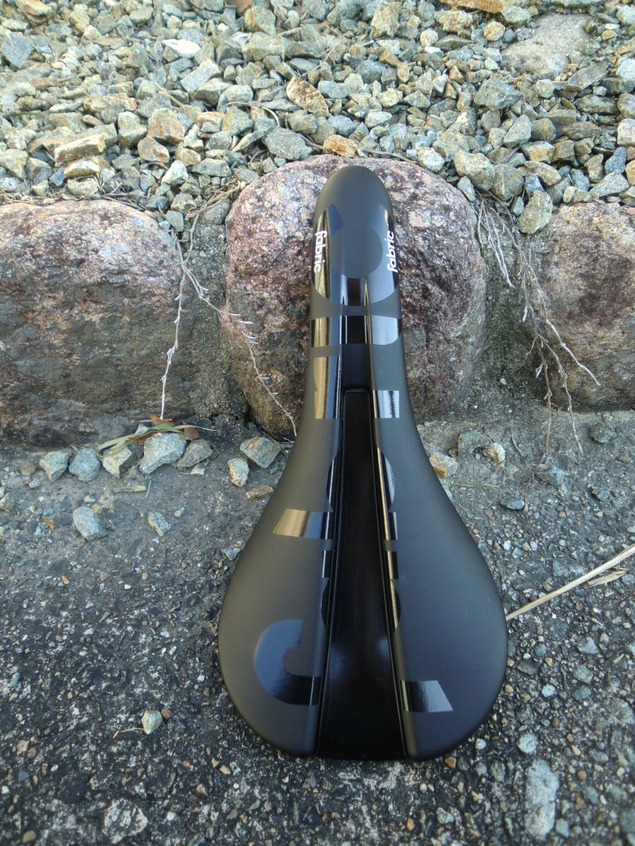 fabric Line Pro Shallow Saddle カーボンレール fabric ファブリック