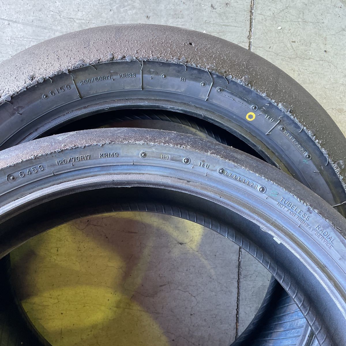 p16ダンロップ スリックタイヤ KR149 KR133 D213 Q4 α14 α13 など