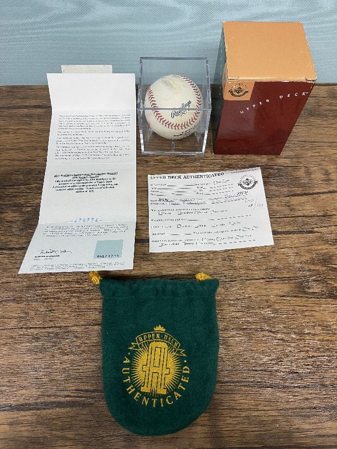 コ*ジ様 アレックスロドリゲス 直筆サインボール Yahoo!オークション