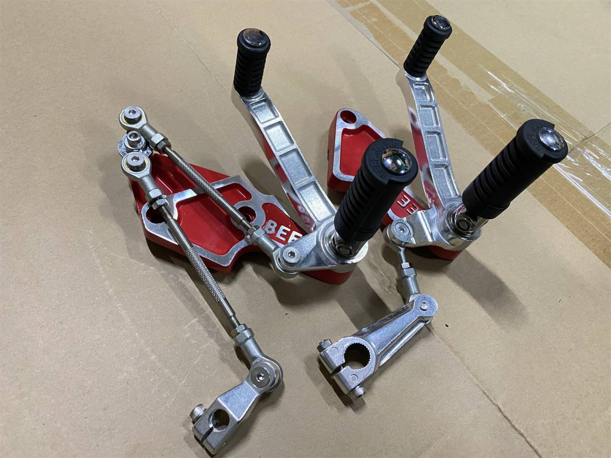 CBX400F バックステップ CBX550F ヨシムラ CBX400F BEET 赤