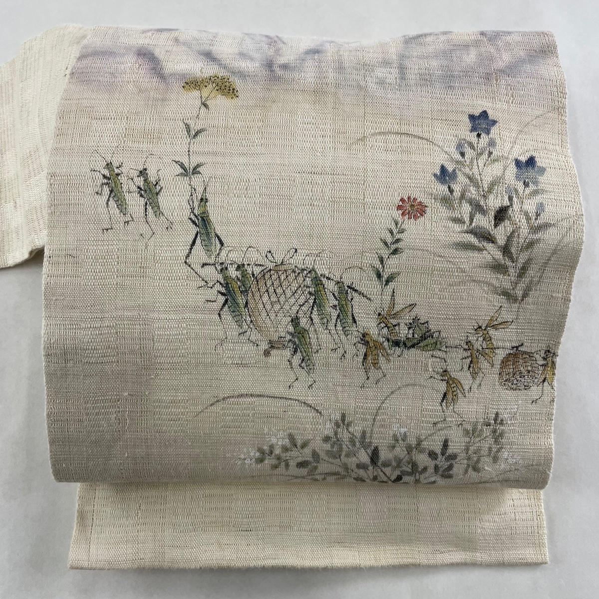 お買い得，得価 名古屋帯 名品 落款 鳴く虫 秋草文 金彩 クリーム 正絹(仕立て上がり)｜売買されたオークション情報、yahooの商品情報をアーカイブ公開 - オークファン 仕立て上がり