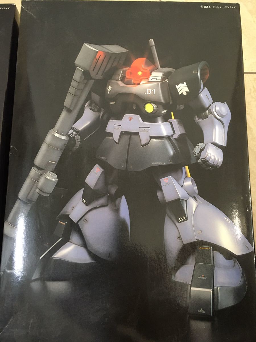 HY2M グロリアスシリーズ 1/60ドム 未組み立て 外箱無しバンダイ 電飾 