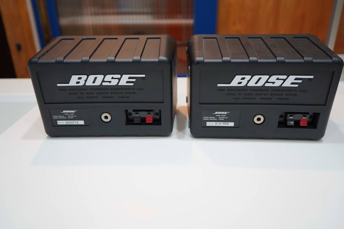 スピーカー BOSE 101MM x ２台　