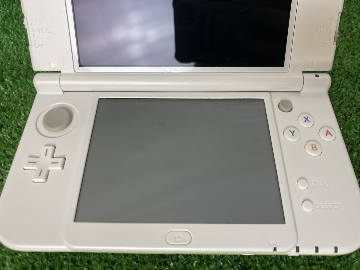 宇都宮店 初期化済み 任天堂3ds ニンテンドー3ds Ll どうぶつの森 ハッピーホームデザイナーモデル 本体のみ Nintendo ニンテンドー3ds Ll本体 売買されたオークション情報 Yahooの商品情報をアーカイブ公開 オークファン Aucfan Com