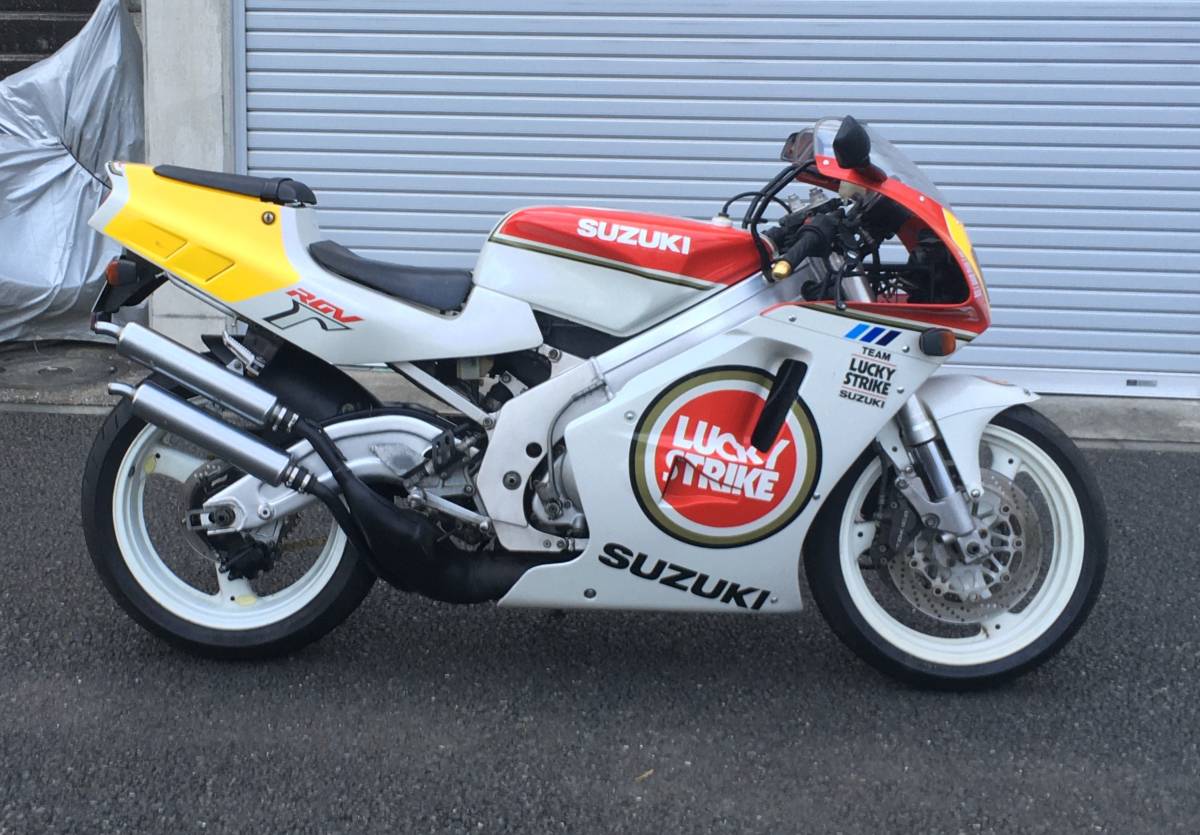 スズキ rgv250γ ラッキーストライク200台限定 本物 激レア(126cc-250cc