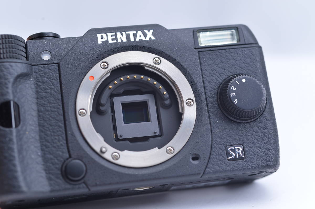 #9492　PENTAX Q1- SR 5-1mm F2.8-4.5 ED AL ペンタックス コンパクト ミラーレス一眼カメラ Canon ペンタックス ⅲ&frasl;ミラーレス一眼&frasl;箱.説明書.付属付き SR Q1- 0