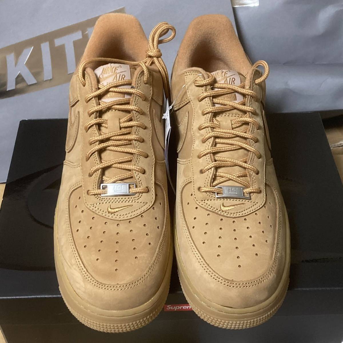 国内正規新品 ウィート27.5cm 即決 国内正規新品 Supreme NIKE AIR