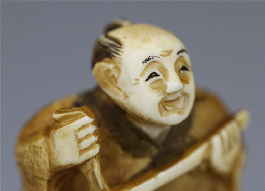 根付 能人形2体 在銘 作家物 マンモス 天然材質 江戸骨董 蒐集家放出古