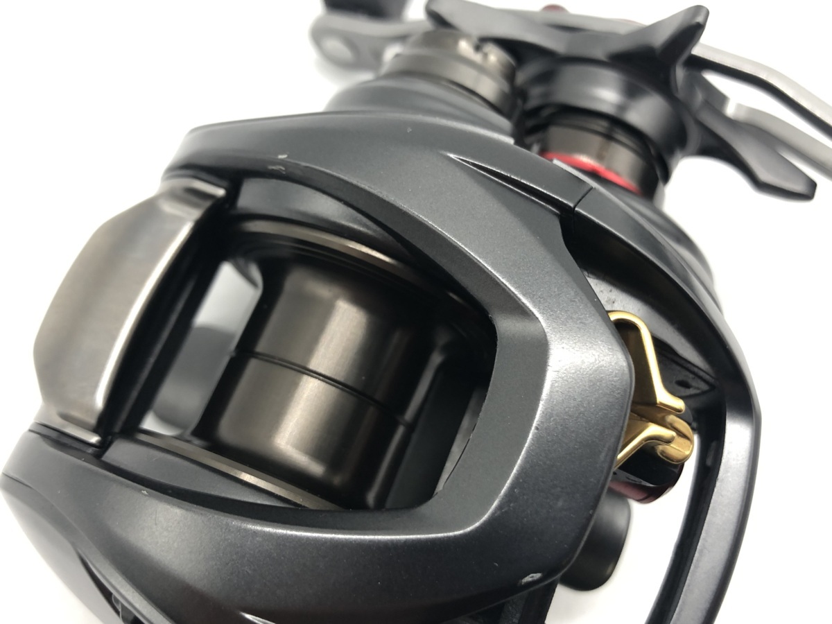 やや Daiwa ダイワ 16 スティーズ Sv Tw 1016 Sv Sh L 左巻き レフトハンドル ベイトリール 釣り 備考有 良品 62 0115 Y8 ダイワ 売買されたオークション情報 Yahooの商品情報をアーカイブ公開 オークファン Aucfan Com