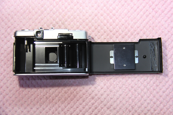 【完動品】OLYMPUS PEN EE-3/EE3ハーフサイズカメラ オリンパス オリンパス ペン EE-3 OLYMPUS PEN EE-3 ハーフカメラ公式認定