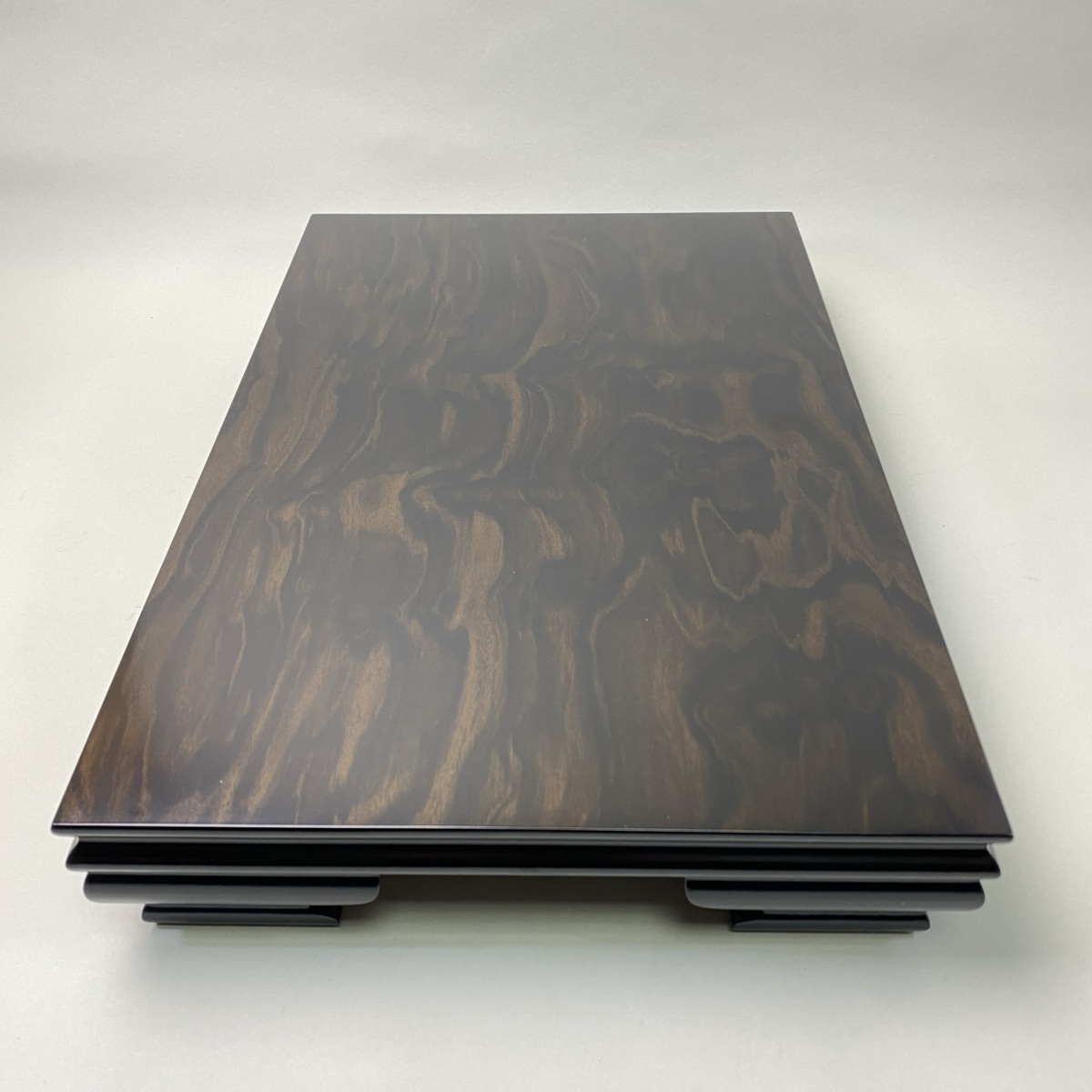 高級花台 16号 みやび 黒丹 床の間 飾り台 茶道 花道 W48 X D33 X H7cm 箱付 A0027 漆芸 売買されたオークション情報 Yahooの商品情報をアーカイブ公開 オークファン Aucfan Com