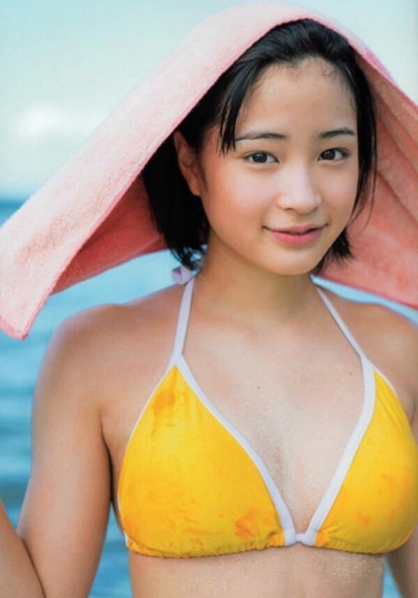 広瀬すず_3 女優 Lサイズ写真10枚(写真)｜売買されたオークション情報