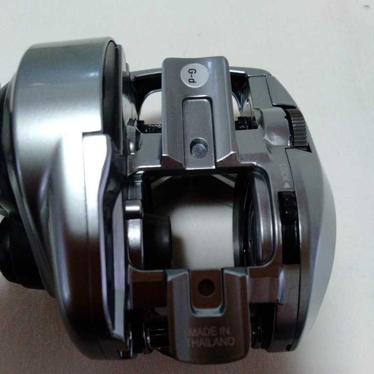 未使用 ダイワ 21アルファス SV TW 800H 本体 ④ SV TW ダイワ ☆新品