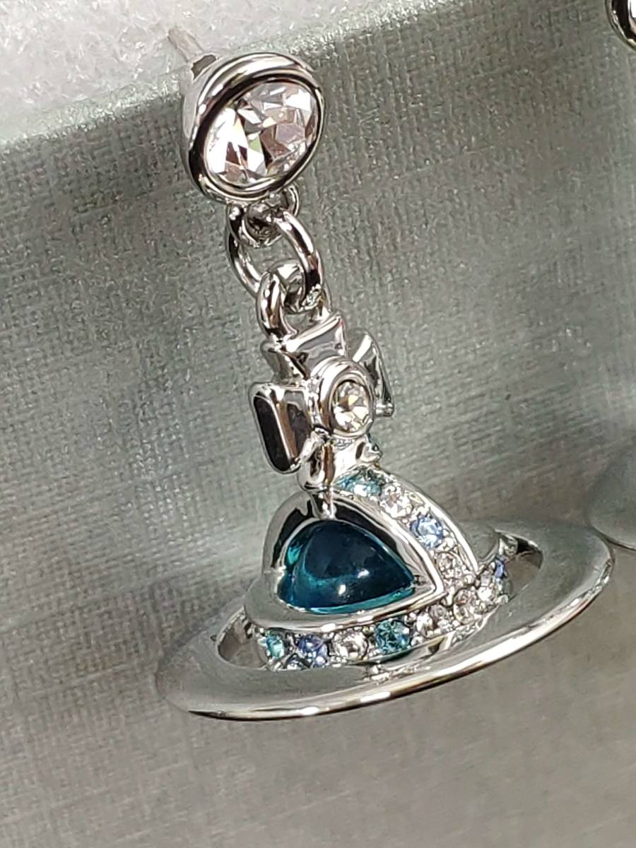 ヴィヴィアン ウエストウッド PETITE ORB ドロップ シルバー青玉ピアス 