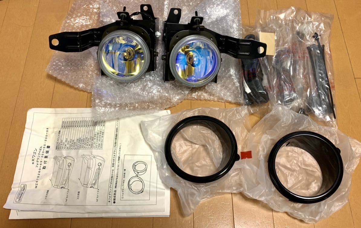 ミツビシ 純正 フォグランプ ベゼル ekワゴン 未使用 室内保管 