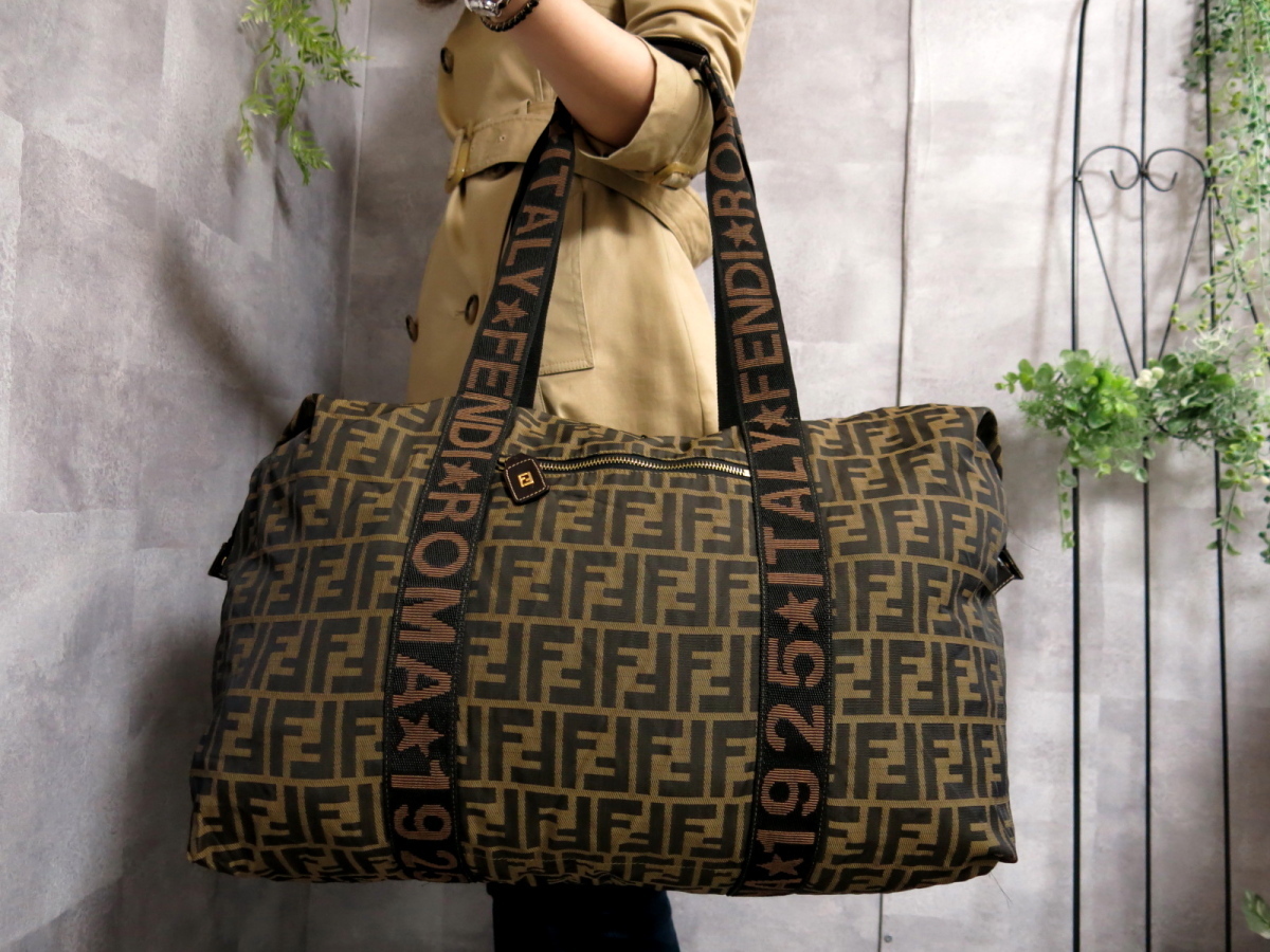 FENDI フェンディ トートバッグ 茶 ナイロンキャンバス×レザー