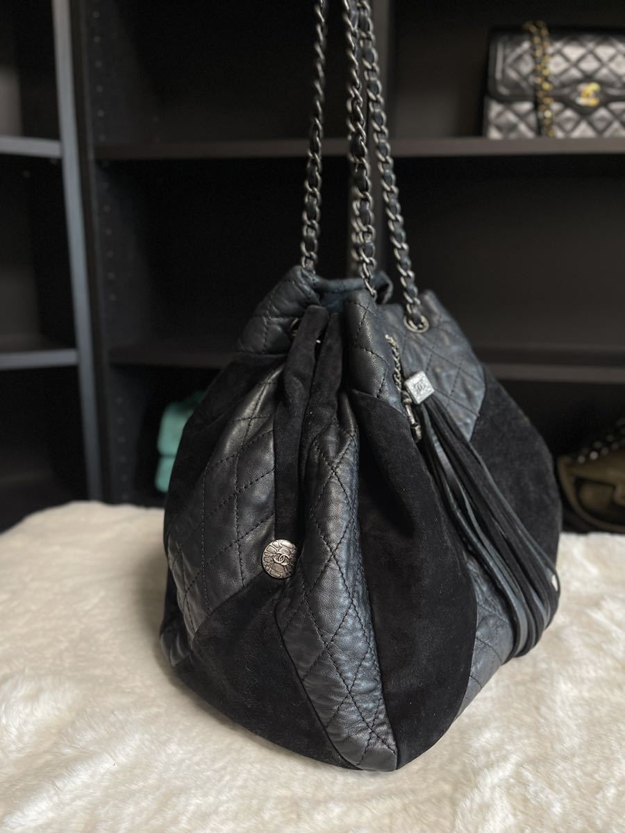 CHANEL シャネル【極美品】巾着 マトラッセ フリンジ チェーンショルダー 美品 シャネル CHANEL 巾着 マトラッセ ショルダーチェーンバッグ 巾着