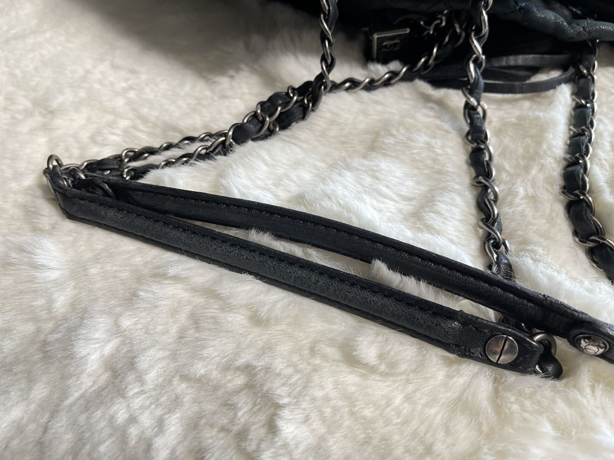CHANEL シャネル【極美品】巾着 マトラッセ フリンジ チェーンショルダー 美品 シャネル CHANEL 巾着 マトラッセ ショルダーチェーンバッグ 巾着
