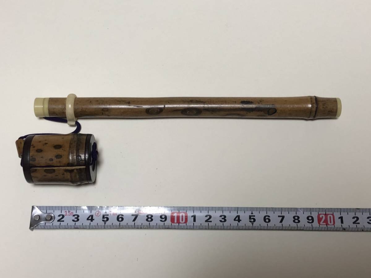 中国　筆筒　年代物 工芸品 □中国古玩□古竹・筆筒・筆立・竹笹紋・盛上