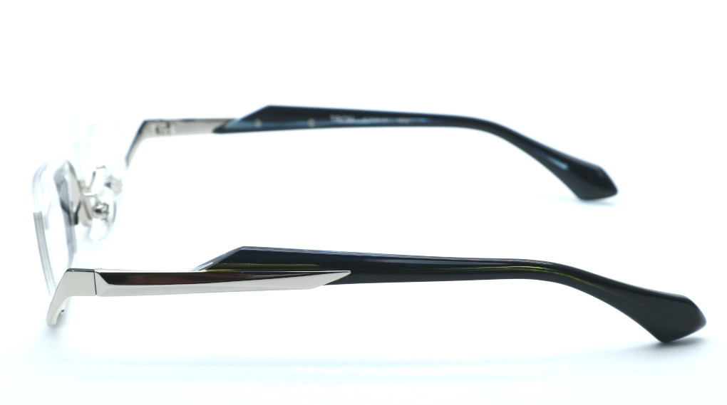 新品・展示品☆less than humanレスザンヒューマン メガネ TRON col  