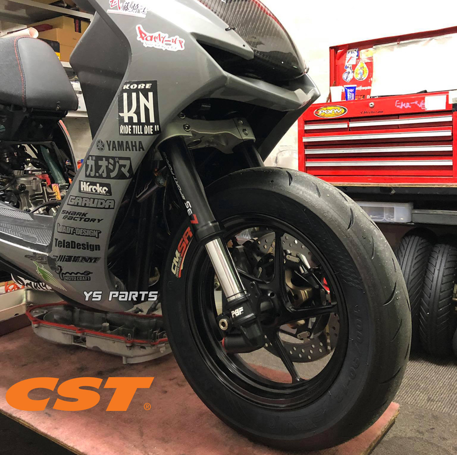 話題のハイグリップタイヤ]CST CM-SR 3.00-10[前後共通]スーパーディオ