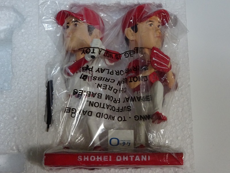 新品】大谷翔平選手 二刀流 ボブルヘッド人形 スタジアム限定配布品 □