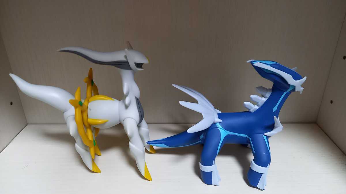 ポケモン フィギュア TOMY ポケットモンスター モンコレ？ アルセウス