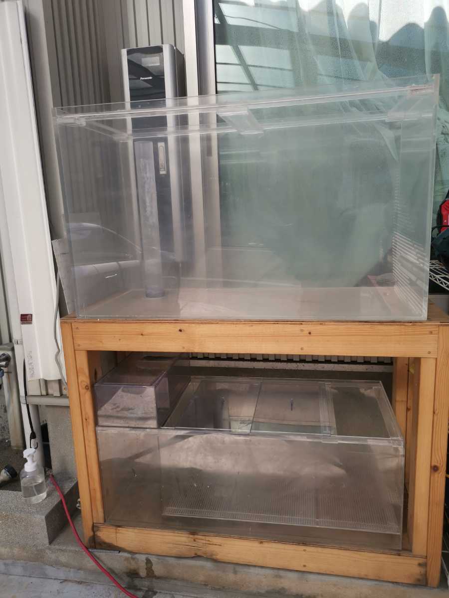 幅1000 奥行き450 高600 オーバーフロー水槽 現状引取限定 発送不可 熊本より 1cm 売買されたオークション情報 Yahooの商品情報をアーカイブ公開 オークファン Aucfan Com