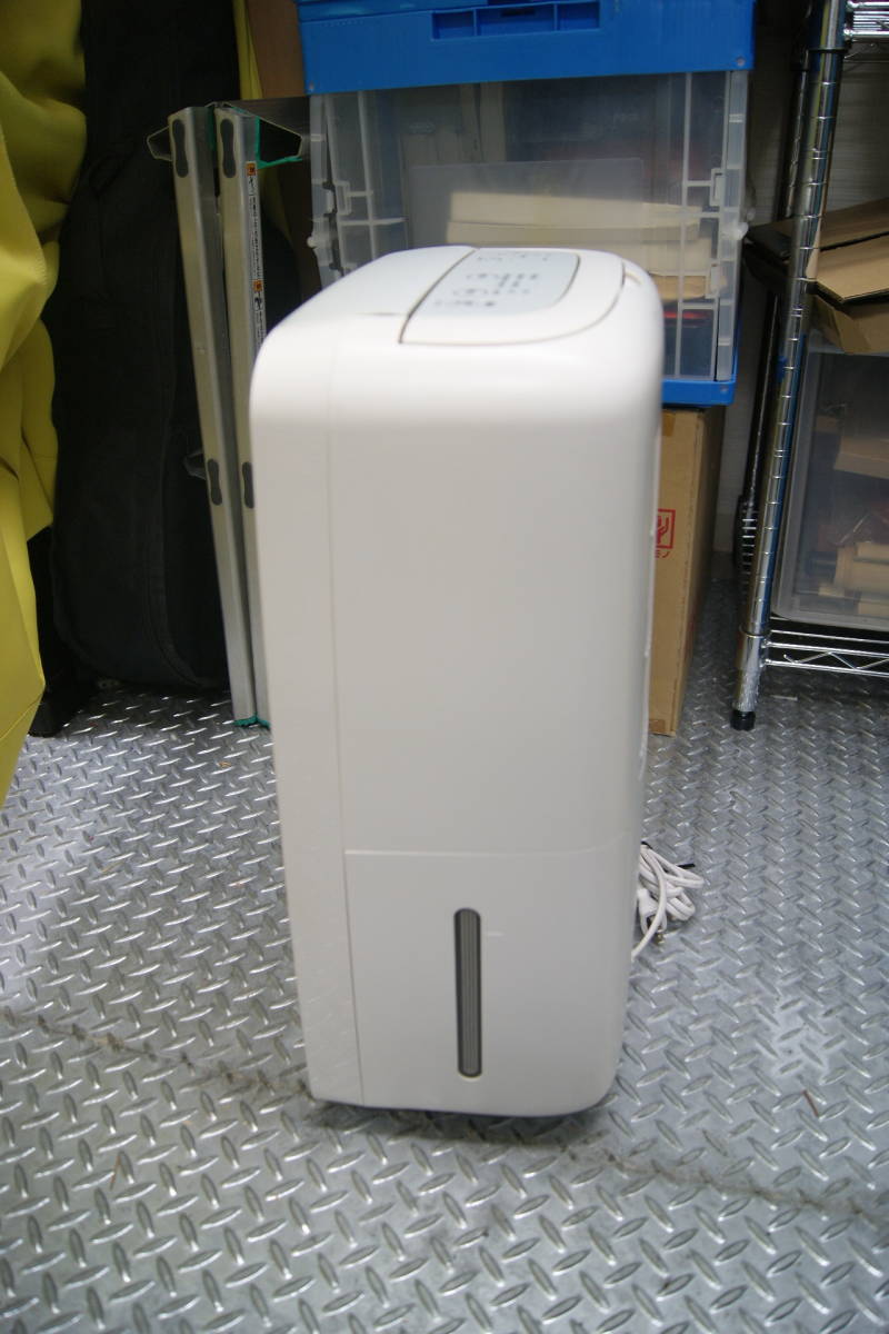 L623 SHARP シャープ 除湿機 2019年 CV-J71-W L623 SHARP シャープ
