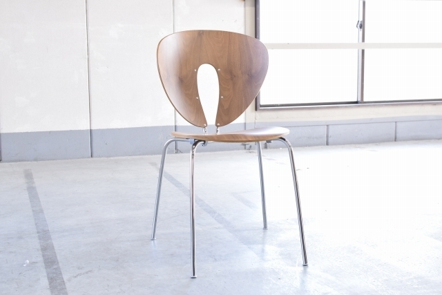 椅子・チェア ストゥア「Globus Chair」 スタッキングチェア