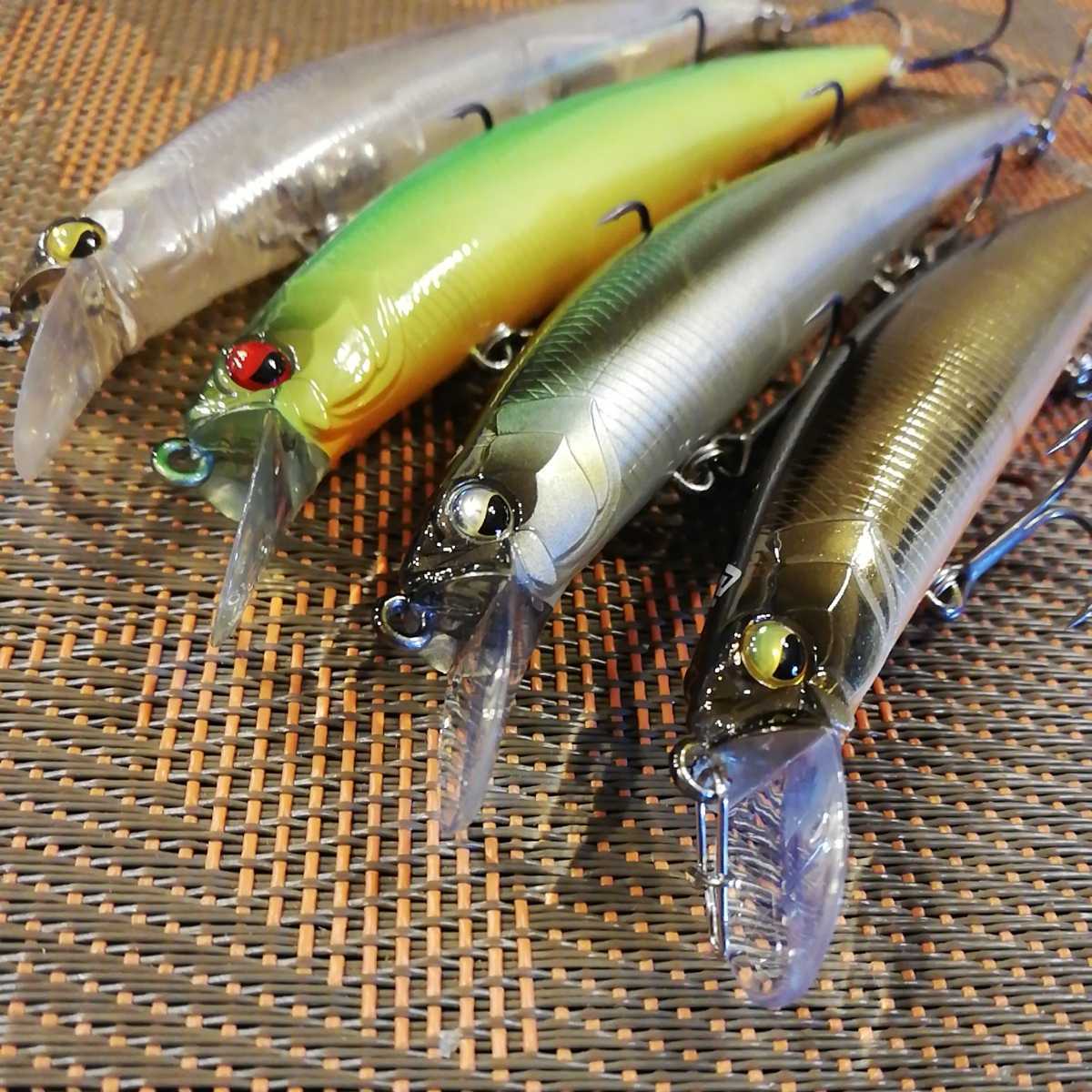 レイドジャパンセット ダッジ、ブルタンク、レベルミノー レイド