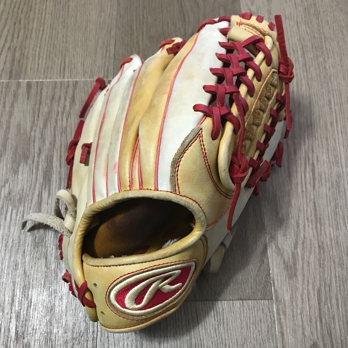 大人用野球グローブ2点（Rawlings、ZETT）と、ミズノ 野球用子ども用 