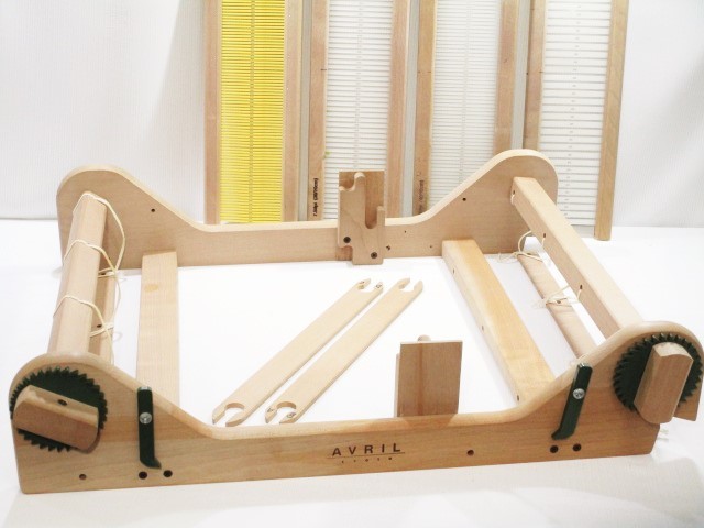 AVRIL | Rubber wood loom-30 アヴリルオリジナル卓上織機 - メルカリ