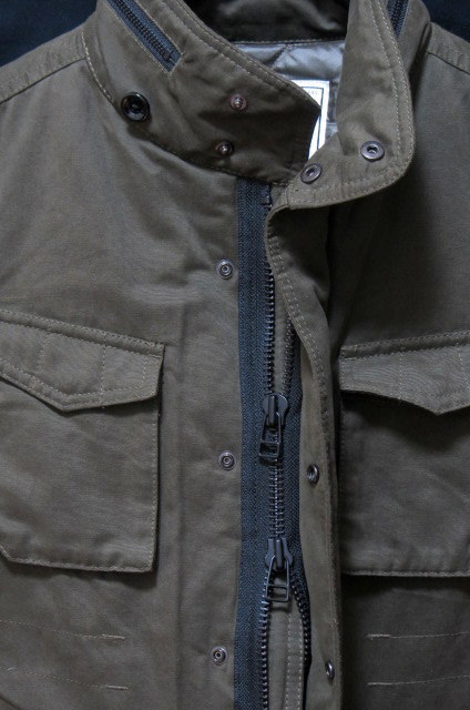 東京西川 X ナノユニバース M-65デザイン 美タイト極上ダウン