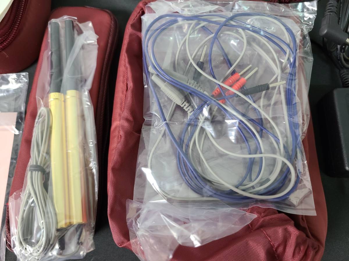 品 ツインビート2 伊藤超短波EMS運動器具 説明書 収納ケース付 美容 