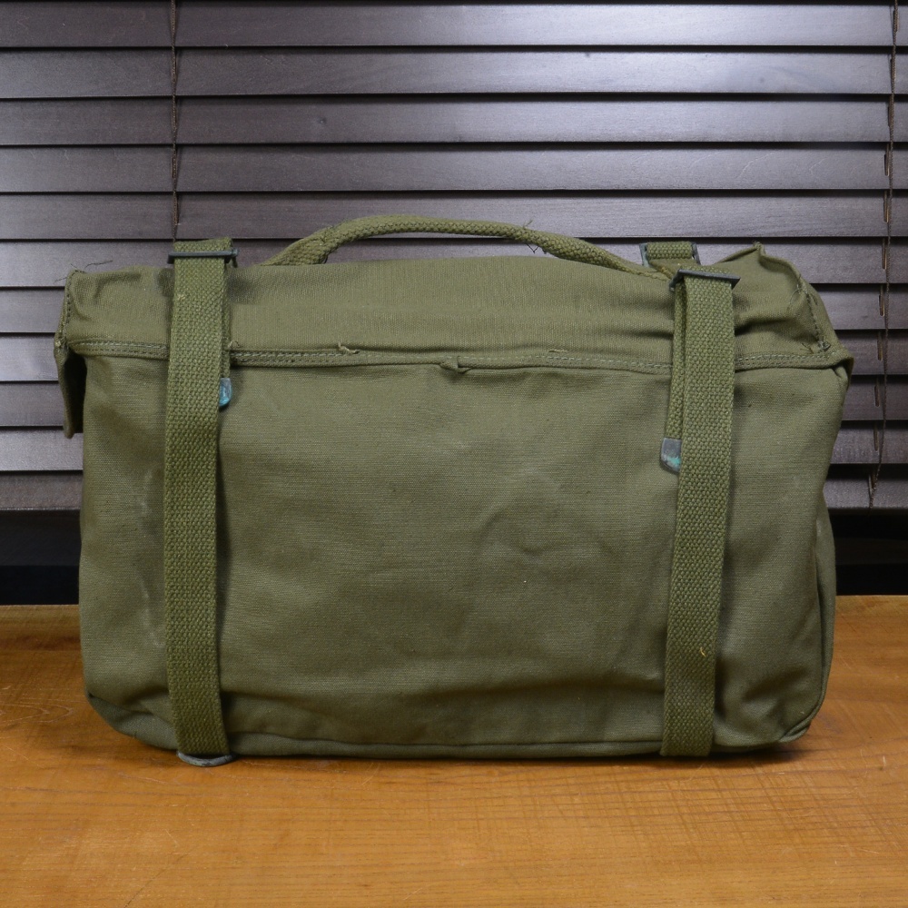 アメリカ軍放出品 カーゴバッグ M-1945 帆布 米軍 軍払い下げ品 軍物